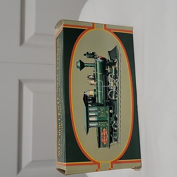 Vintage antique collectable Avon aftershave in "1876 Centennial express" bottle - Picture 5 of 5